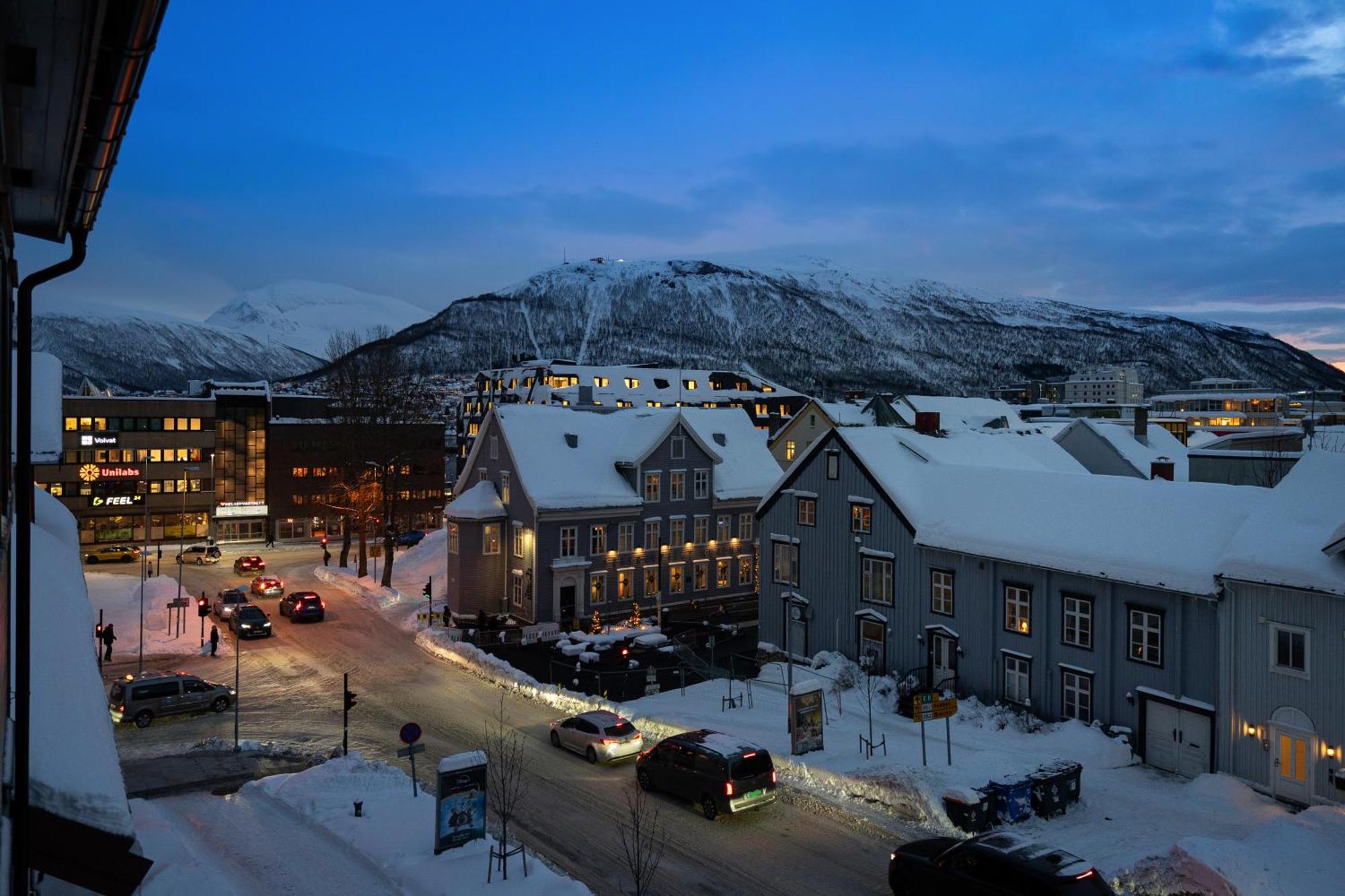 Bispegata 5 - Studio Apartment Hotel Tromso Exterior photo